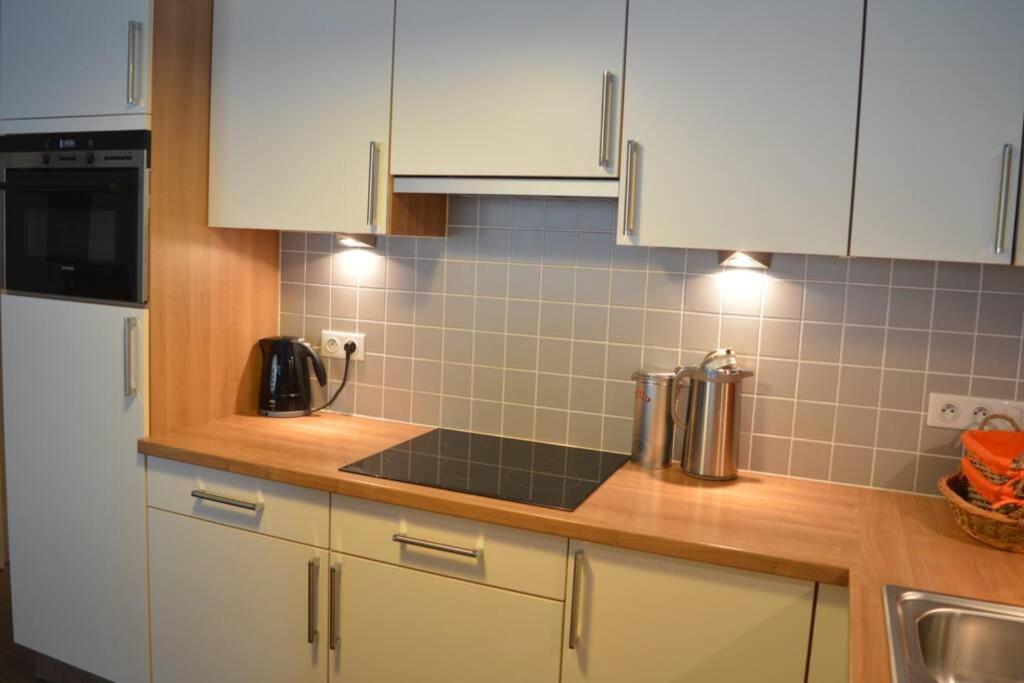 Nieuwbouwappartement Met Zeezicht In Koksijde Bad Exterior foto