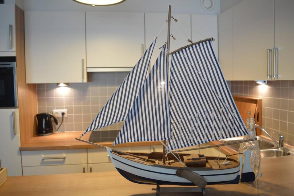Nieuwbouwappartement Met Zeezicht In Koksijde Bad Exterior foto