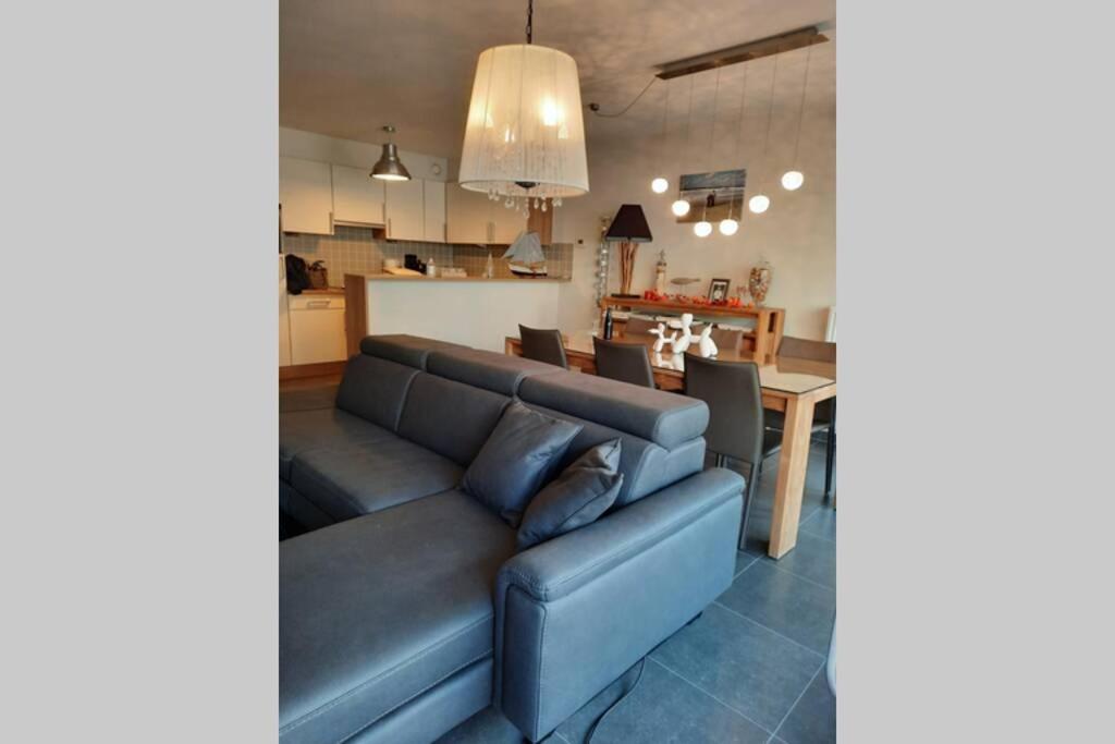 Nieuwbouwappartement Met Zeezicht In Koksijde Bad Exterior foto